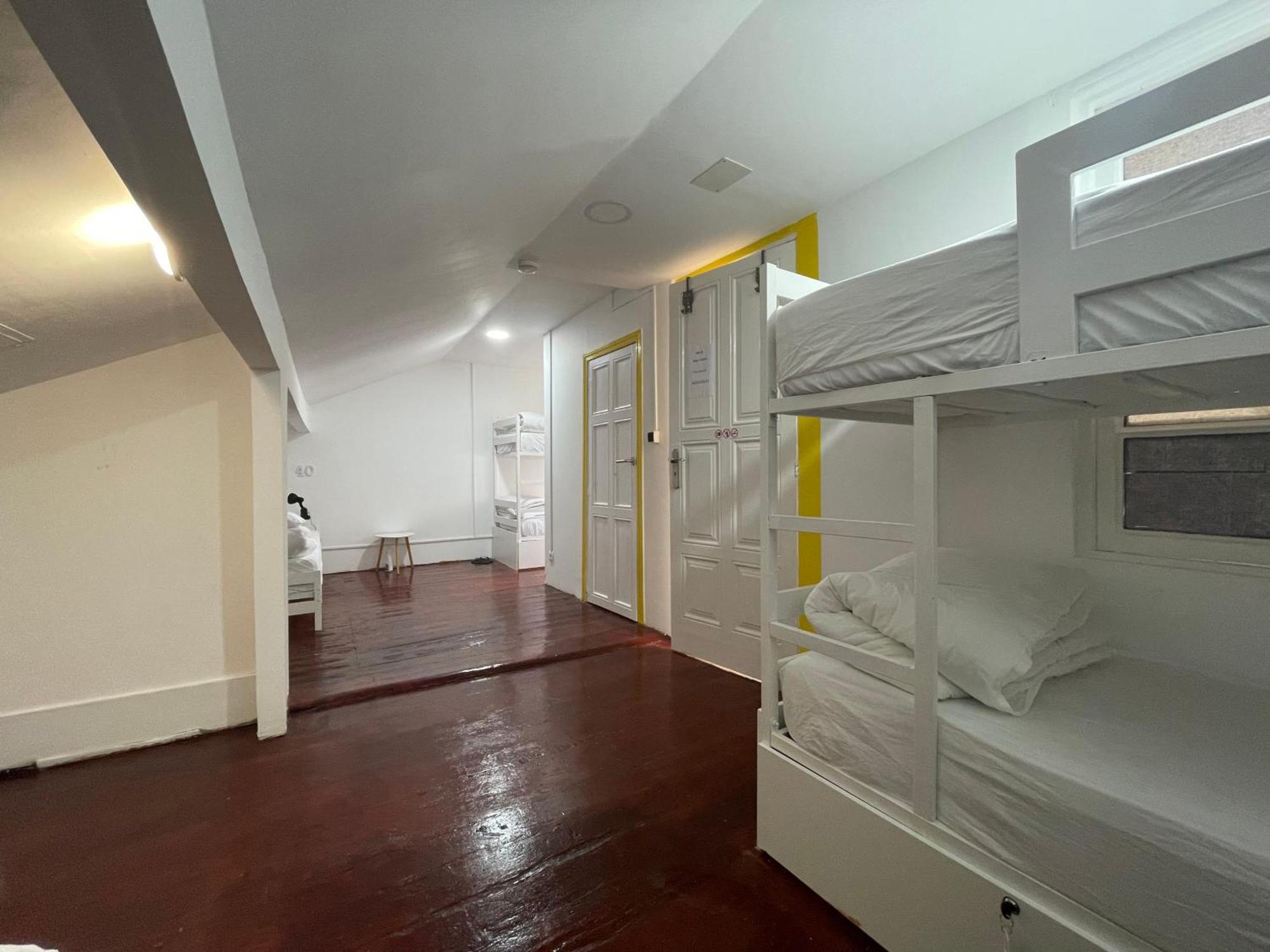 Owls Hostel Ildefonso OOporto Exterior foto